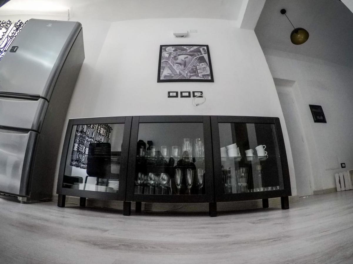 Black&White Guest House 이글레시아스 외부 사진